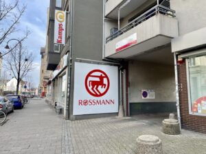 Drogerie um die Ecke