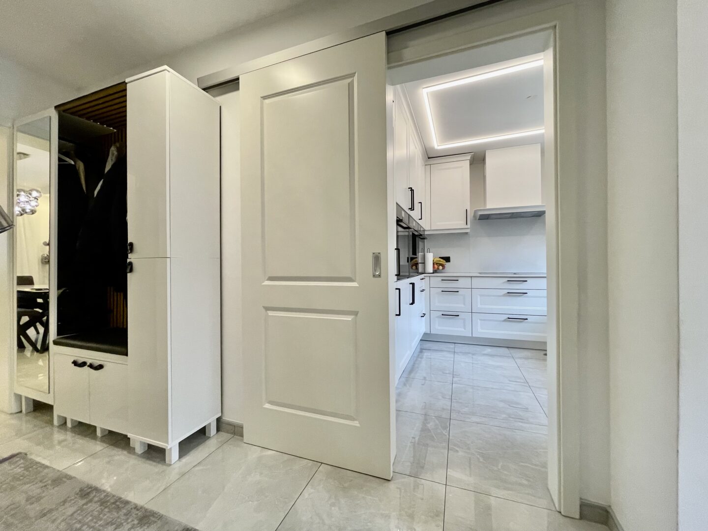 Schiebetür zur Küche